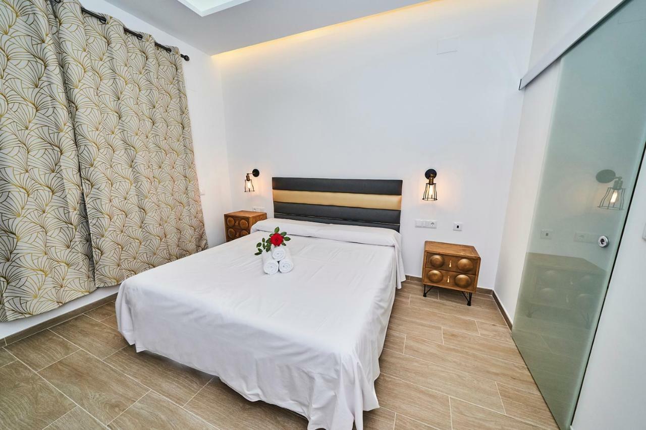 Hotel Bajamar Ancladero Playa Nerja Exterior photo